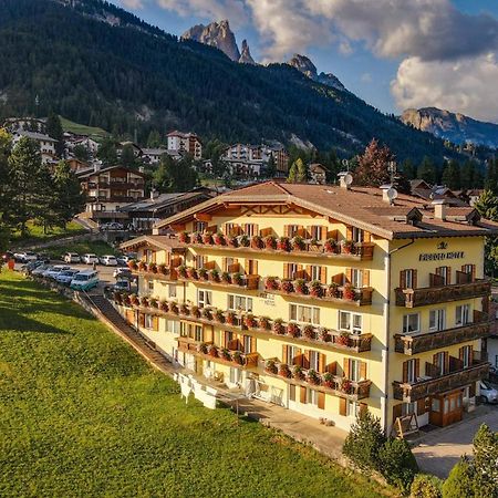 Al Piccolo Hotel Vigo di Fassa Ngoại thất bức ảnh