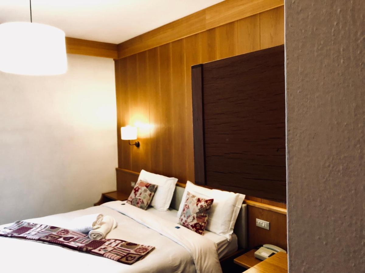 Al Piccolo Hotel Vigo di Fassa Ngoại thất bức ảnh