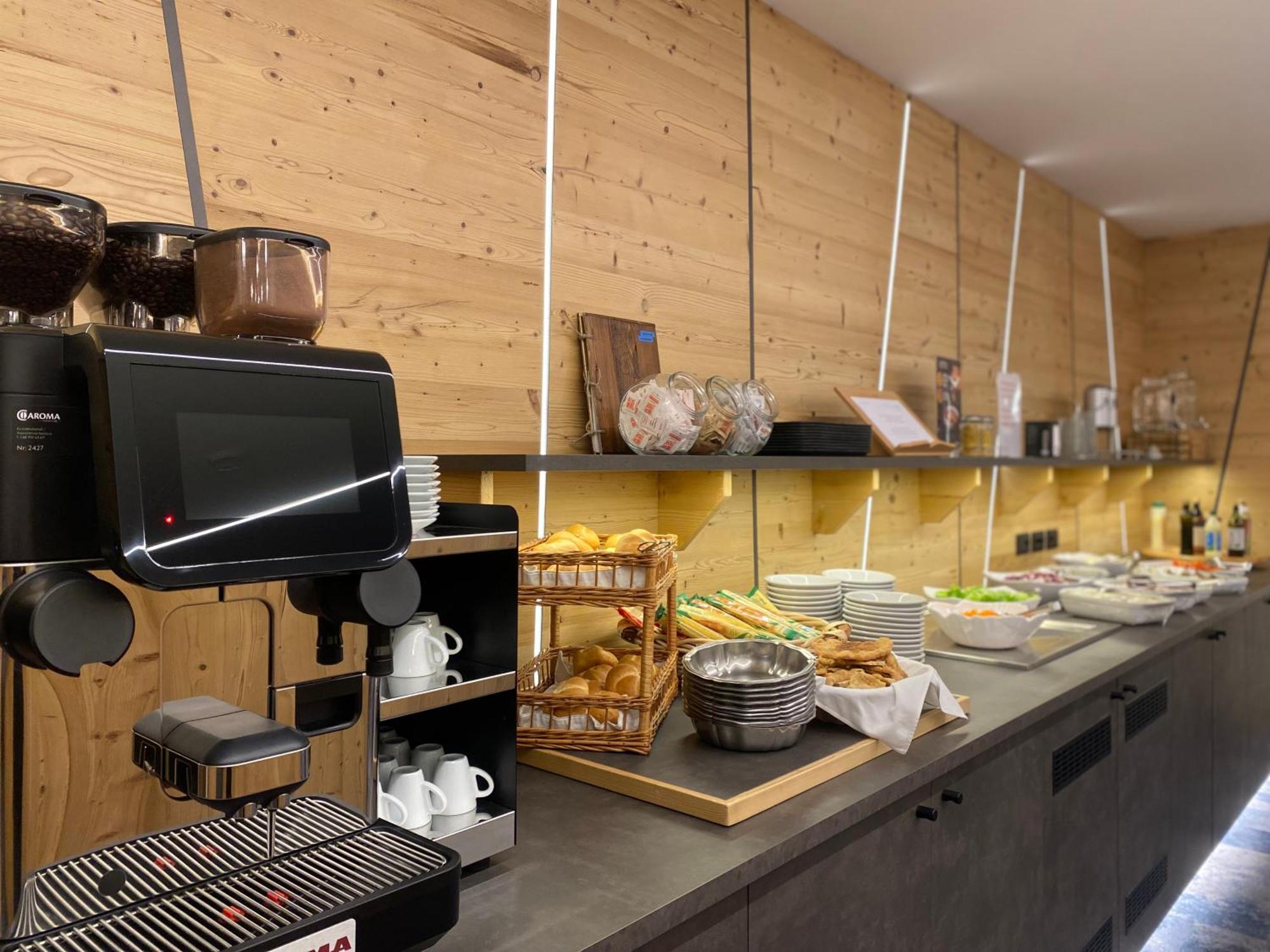 Al Piccolo Hotel Vigo di Fassa Ngoại thất bức ảnh