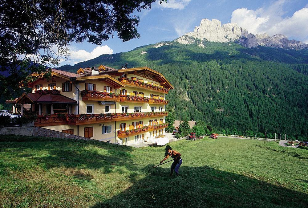 Al Piccolo Hotel Vigo di Fassa Ngoại thất bức ảnh