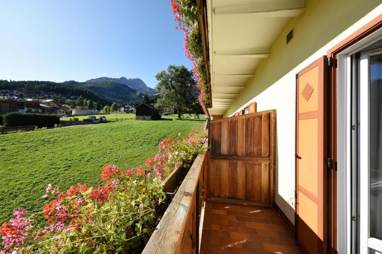 Al Piccolo Hotel Vigo di Fassa Ngoại thất bức ảnh